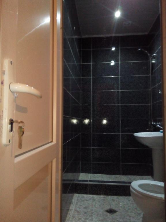 Temuka Hotel Sighnaghi Eksteriør billede