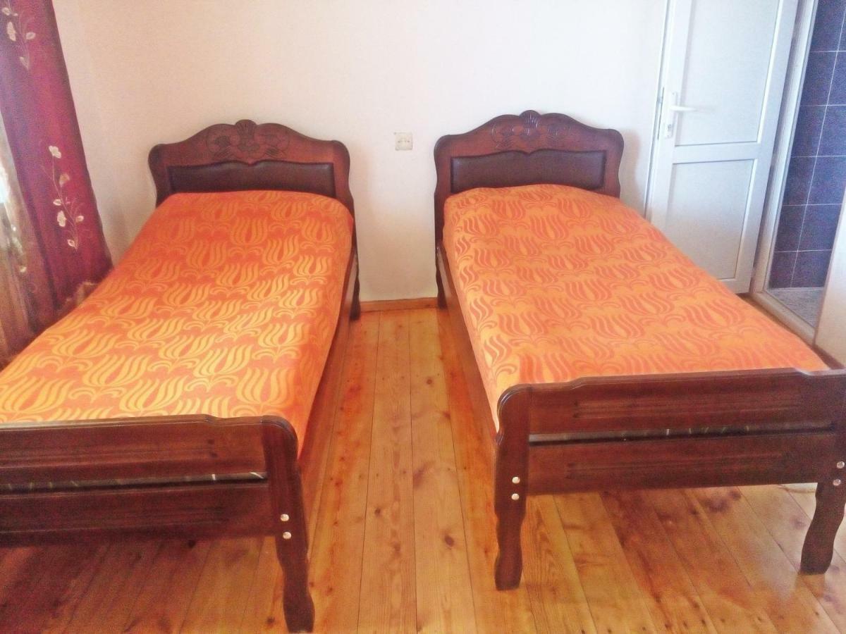 Temuka Hotel Sighnaghi Eksteriør billede